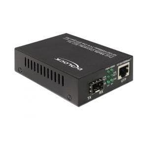 Delock PoE+ mediakonverterare 10/100/1000Base-T till SFP (86180)