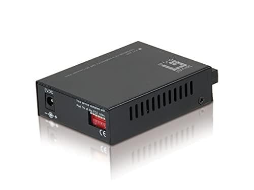 LevelOne Converter FVT-2201 Converter/ 10/100TX>100FX SC SMF/ 20km