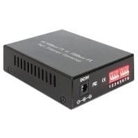 Delock - Kuitumediamuunnin - 10Base-T, 100Base-FX, 100Base-TX - RJ-45 / SC-monitila - jopa 2 km - 1310 nm (86216)