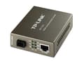 Miniatyrbild 1 av 4: TP-Link MC112CS - mediaomvandlare - 10Base-T, 100Base-FX, 100Base-TX - RJ-45 - SC singelläge - extern - upp till 20 km - 1310 (TX) / 1550 (RX) nm (MC1