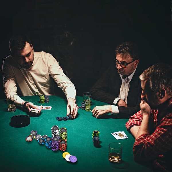 Pokerset, Texas Holdem pokerset 300 bitar Claytec-chips, 16x9x4", Svart