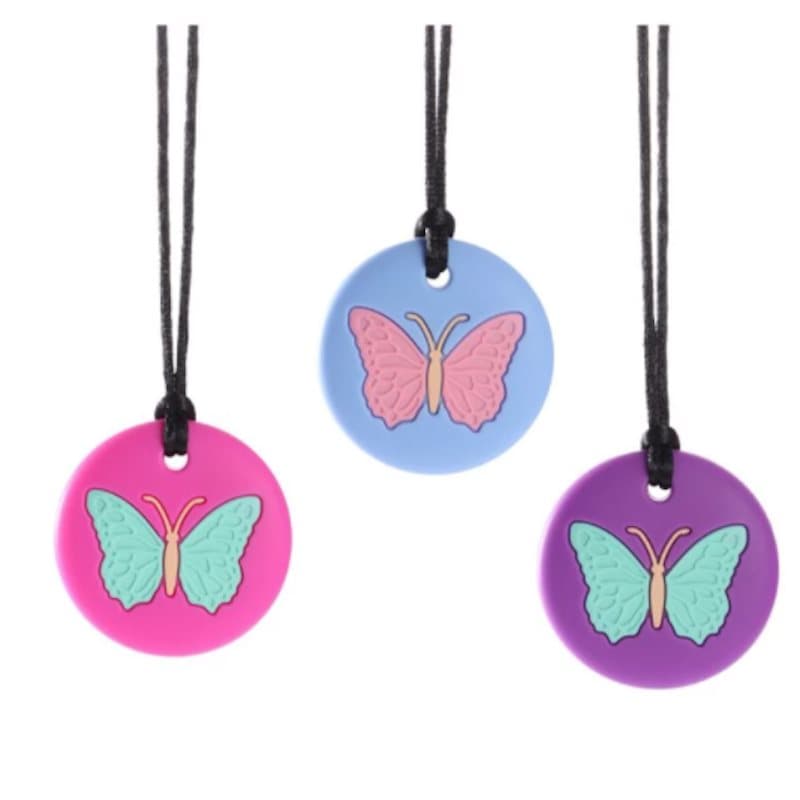 Halsband med tuggberlock, fjäril