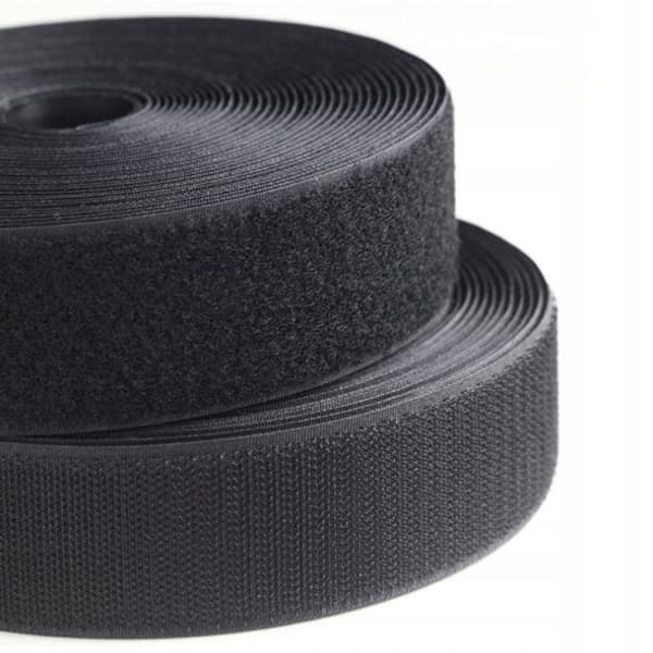 Självhäftande tejp STARK KARDBORRE MED LIM för BILDER SVART 16mm 5m