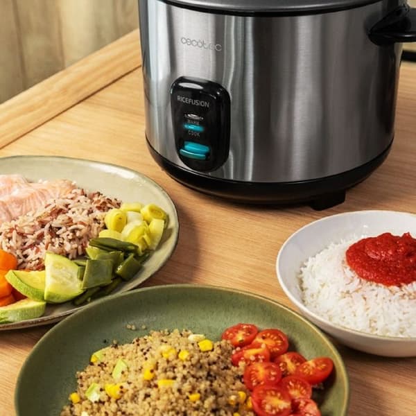 Cecotec RiceFusion 7000 riskokare i rostfritt stål. 700 W, kapacitet 1,8 liter, 10 portioner, rostfritt stål och glaslock. Fungera