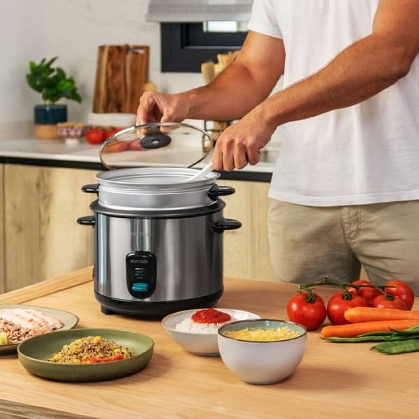 Cecotec RiceFusion 7000 riskokare i rostfritt stål. 700 W, kapacitet 1,8 liter, 10 portioner, rostfritt stål och glaslock. Fungera