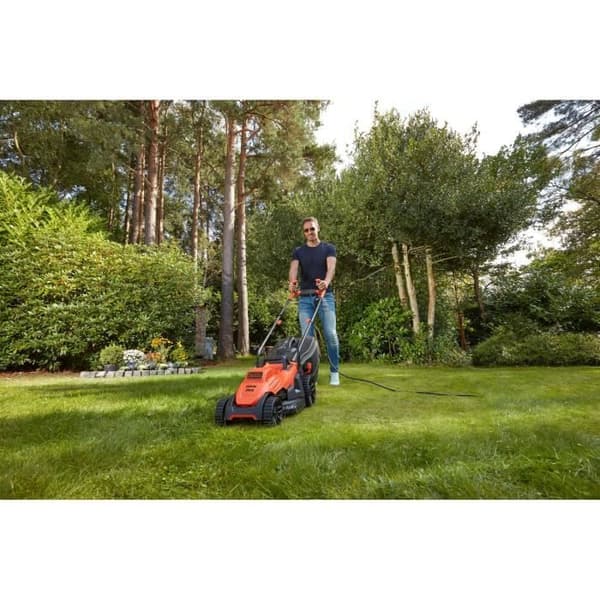 BLACK & DECKER Slåttermaskin 34cm 1400W - Cykelhandtag BEMW461BH