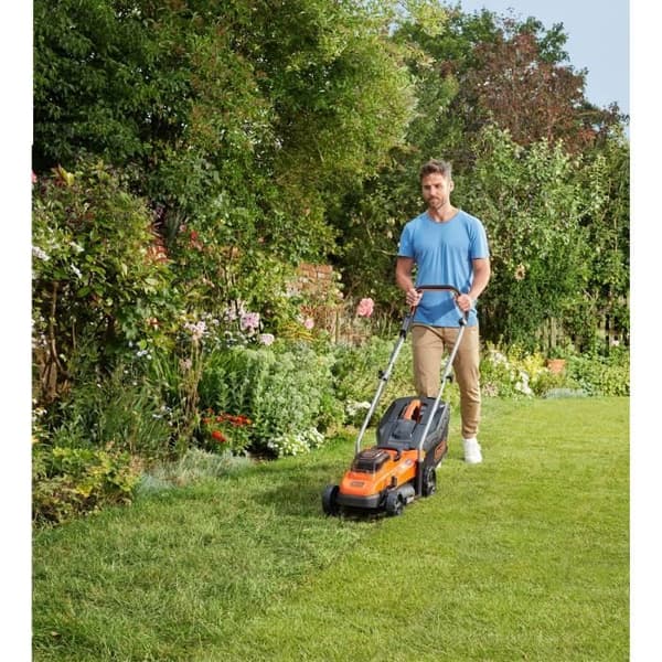 BLACK & DECKER Trådlös gräsklippare 33cm LITIUM 36V - 2,5 Ah - 1 batteri -1 laddare - 1 mulchlucka - BCMW3336L1-QW