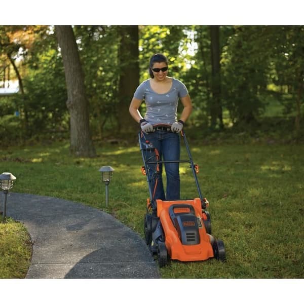BLACK &amp; DECKER Elektrisk gräsklippare 48cm 2000W Mulching