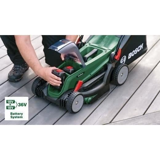 Bosch UniversalRotak 37-550 Gräsklippare - med 2 x 4,0 Ah batterier och laddare