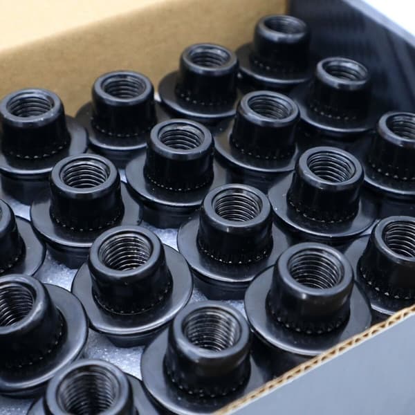 Pyörän mutterit vanteille OMP OMPS09481201 M12 x 1,50 Toyota Nissan 24 osaa
