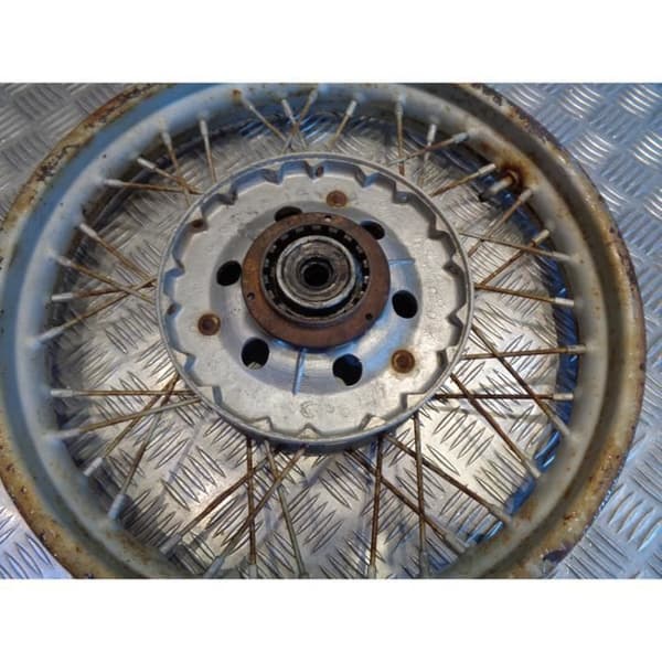 hjulfälgnav fram bak motorcykel jawa 250 kyvacka typ 353 1957- USED