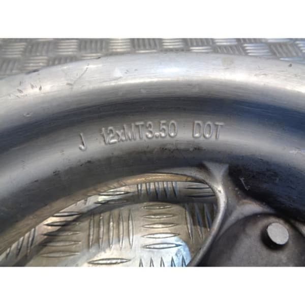 framfälg hjul skoter mbk 50 ovetto yamaha neos- USED