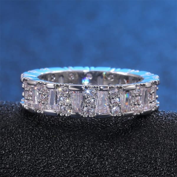 Handgjord 925 silverpläterad ring med zircon för kvinnor diamant
