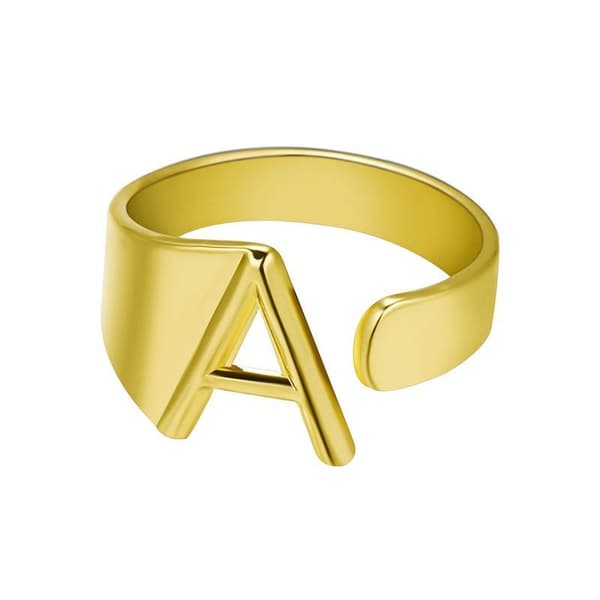Forgyldt ring med minimalt justerbare bogstaver