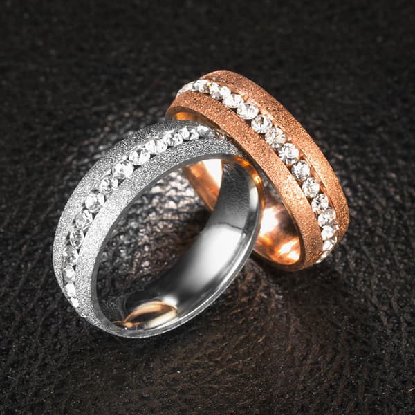 INF Elegant ring Titanium stål Sølv 17.4 mm