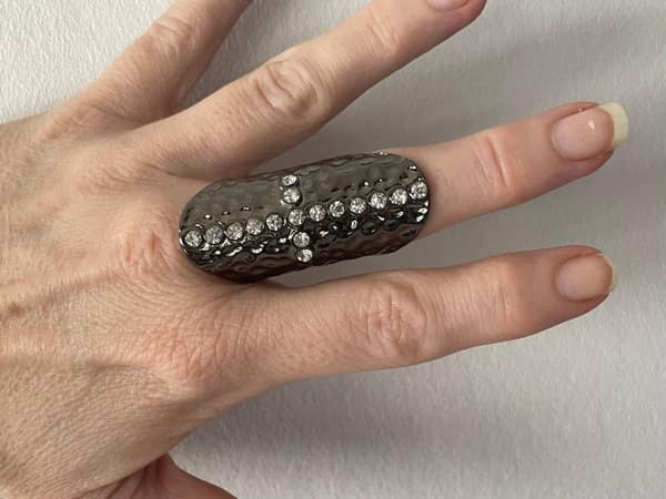 Oversize Oxiderat Silver Ring - Kors med Vita Stenar - Stl 17,5