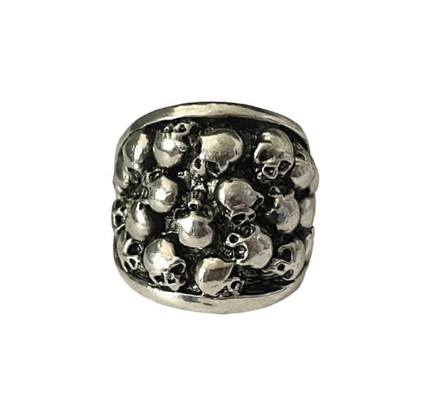 Cool Silver Ring med flera Döskallar / Dödskallar - Stl 21