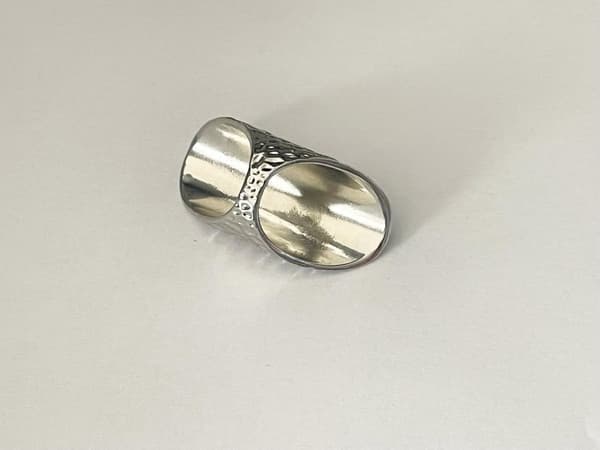 Oversize Silver Ring med Vita Stenar & Text - FAITH - Stl 19