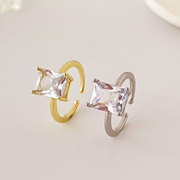 Firkantet zirkon ring