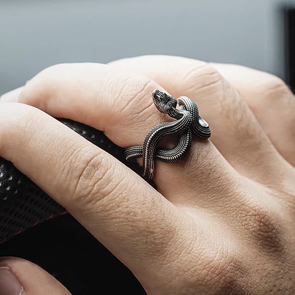 Justerbar Python-ring Sølv
