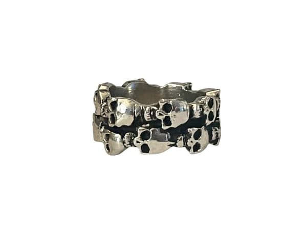 Cool Silver Ring med Döskallar / Dödskallar i 2 Rader - Stl 21,5