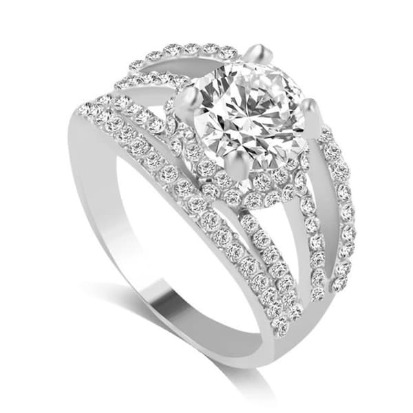 Silver färgad ring med många glittriga Kristaller - Stl 17 mm