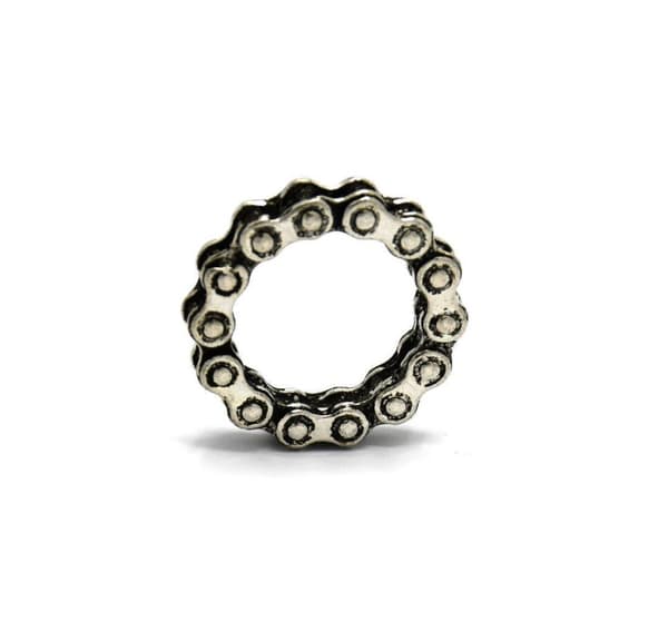 Ring bicycle chain