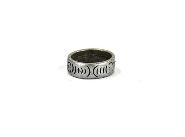 Ring med mönster