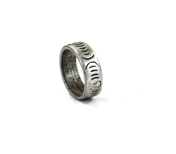 Ring med mönster