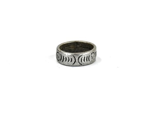Ring med mönster