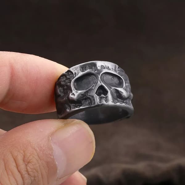 Skull Ring Sort