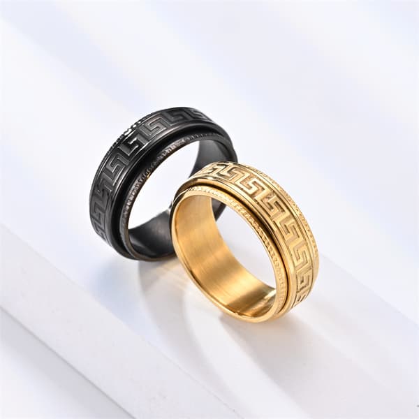 Elegant mønstret ring guld