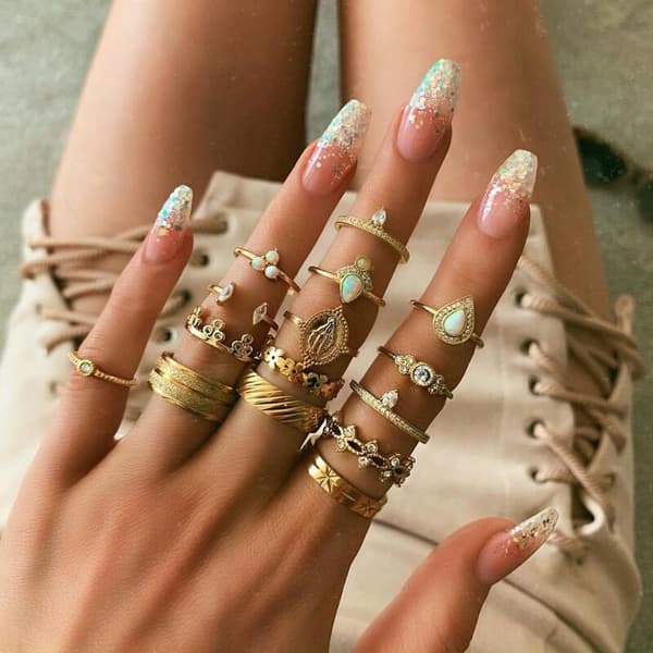 Guldfärgad RETRO PUNK BOHO RINGSET 84