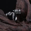 Miniatyrbild 3 av 6: RING Vigselring DRAKE SIGNET JUSTERBAR Vintage HERR SILVER METALL