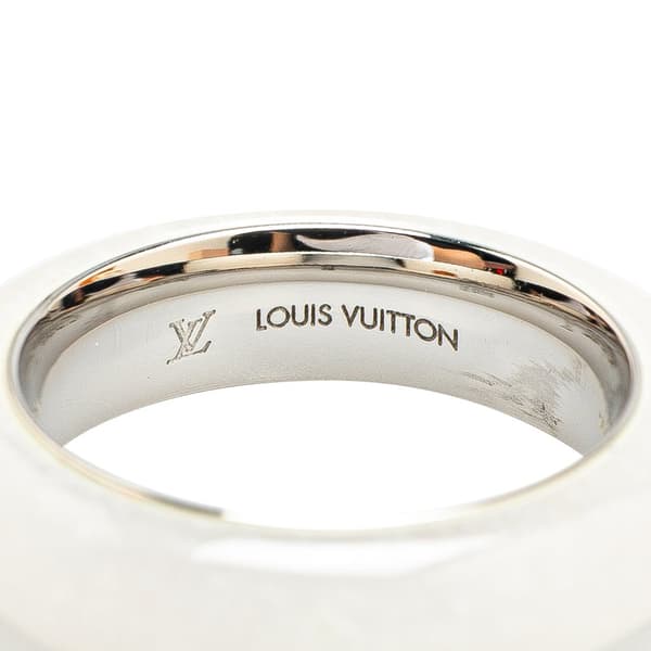 Pre-owned Louis Vuitton Metal and Stone Burg Ring White