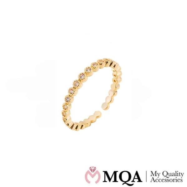 Ring, guldfärgade med glasstenar
