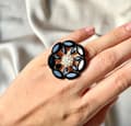 Miniatyrbillede 2 af 2: Agélii Fashion - Rhinestone ring - choose your favorite color