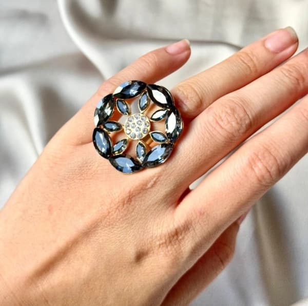 Agélii Fashion - Rhinestone ring - choose your favorite color