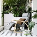 Miniatyrbillede 3 af 6: Rockstol - Slap af stol med Birchwood Armrests - Justerbar fodstøtte - Grå