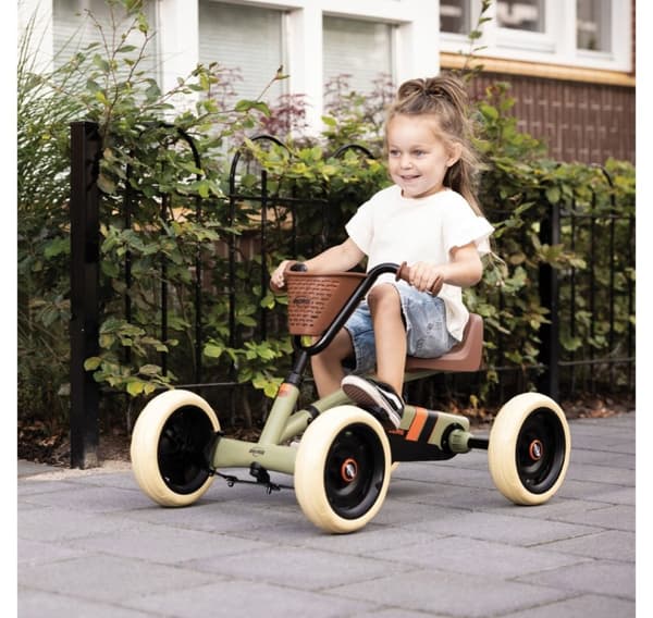 Berg Buzzy Retro Grønn gokart for barn med pedaler