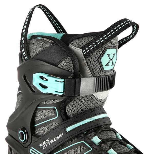 NA14217 BLACK MINT STORLEK 42 NILS EXTREME rullskridskor