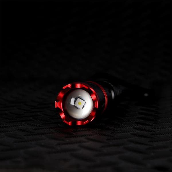 NC0004 LED Lommelygte 1000LM NILS CAMP