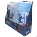 Miniatyrbild 3 av 3: Polar-filt och Disney Stitch-kudde