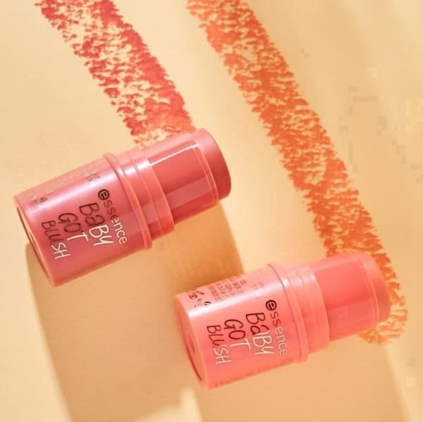Blush - ESSENCE - Baby Got Blush - Stick - Vegansk - Ros - Tickle Me Pink