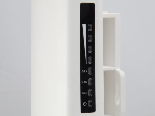LevelOne WAB-5010 Wireless AP Extender, 300 Mbit/s, 10,100 Mbit/s, 5 Ghz, 64 user(s)