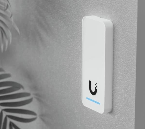Ubiquiti UniFi Access Reader G2 - Bluetooth/NFC-närhetsläsare - kabelansluten - NFC, Bluetooth 4.1, Mifare - 13.56 MHz - 10/100 Ethernet - vit