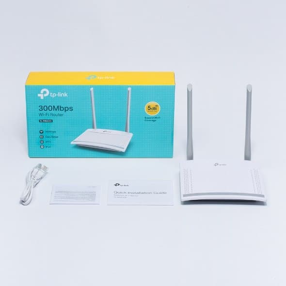 TP-LINK | Router | TL-WR820N | 802.11n | 300 Mbit/s | 10/100 Mbit/s | Ethernet LAN (RJ-45) porte 2 | Mesh Support No | MU-MiMO Y