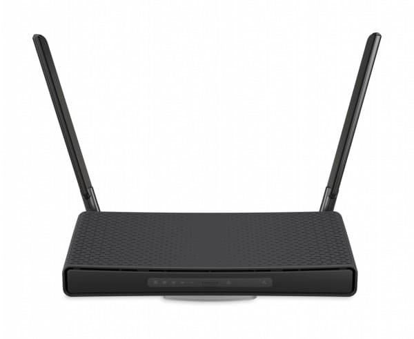 Mikrotik hAP ax³, Wi-Fi 6 (802.11ax), Kaksitaajuus (2,4 GHz/5 GHz), Ethernet LAN, Musta, Pöytäreititin