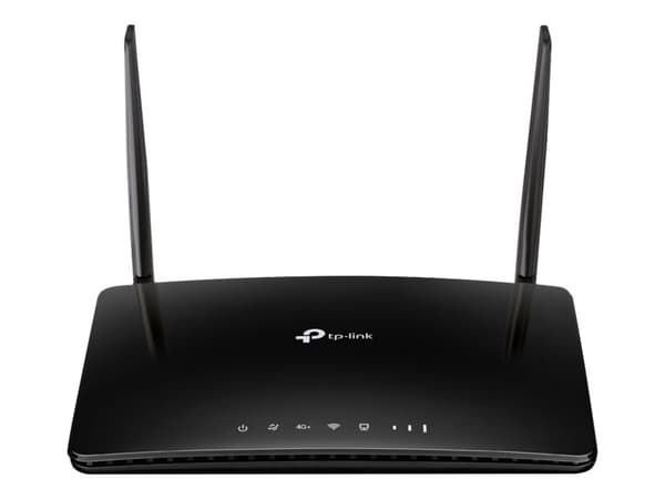 TP-LINK Archer MR500 V1 trådløs ruter på skrivebordet