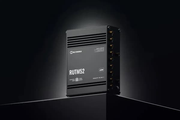 Teltonika RUTM52, Wi-Fi 5 (802.11ac), Dual-band (2,4 GHz / 5 GHz), Nätverksansluten (Ethernet), 5G, Svart, Industriell router